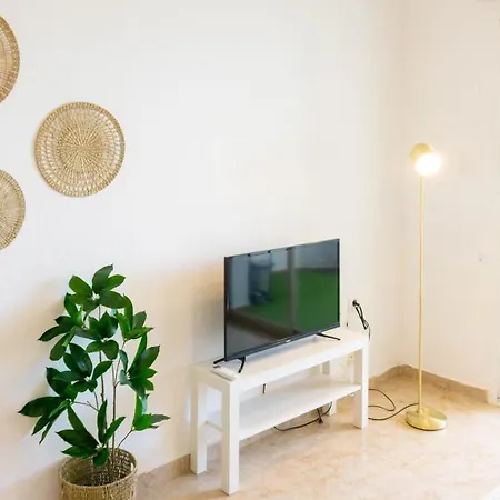 Carvajal Parking Malaga Apartment